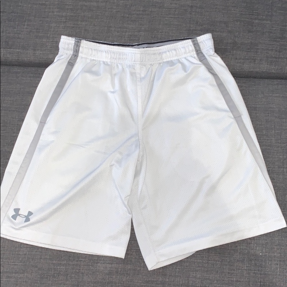 Youth Large under armour athletic shorts